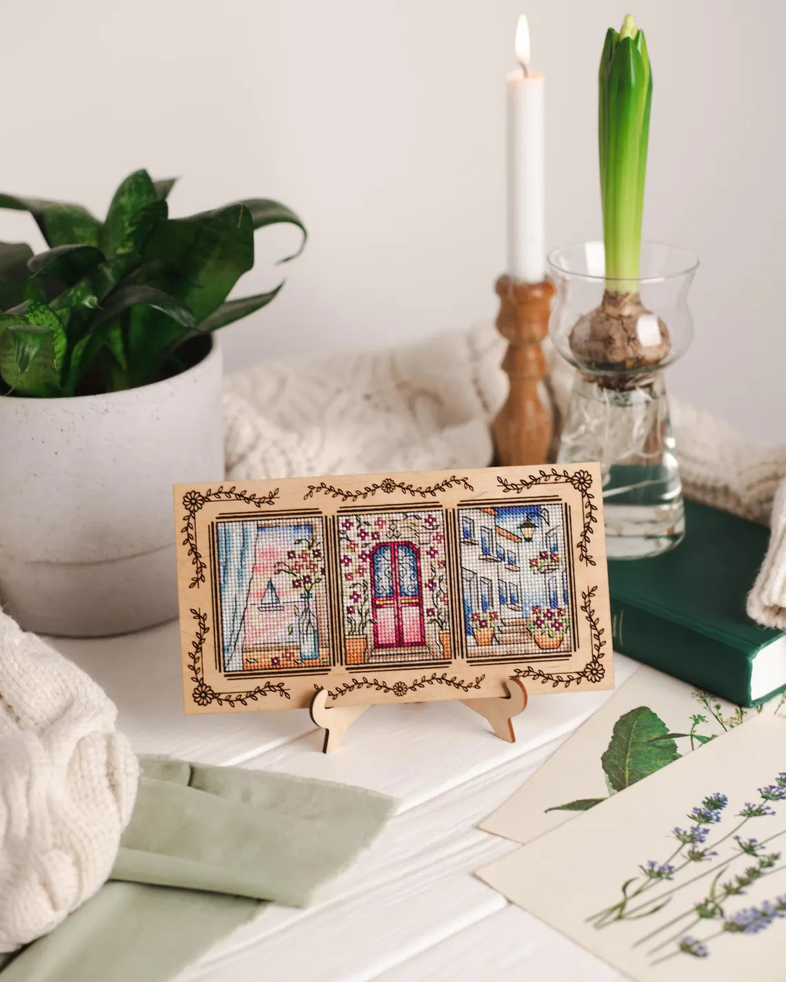 Spring Garden Windows – Mini Framed Diamond Painting Kit