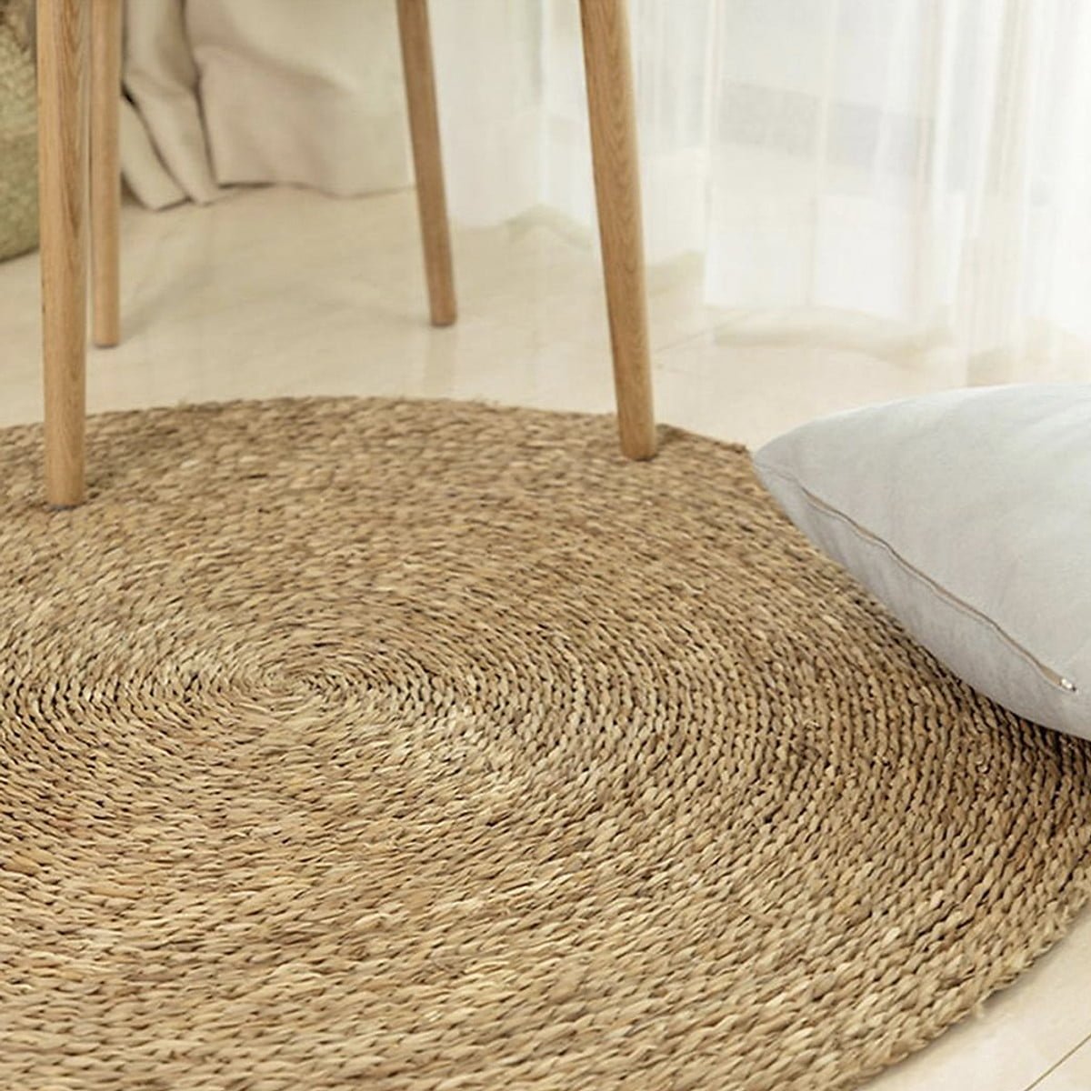 Round Natural Seagrass Floor Mat